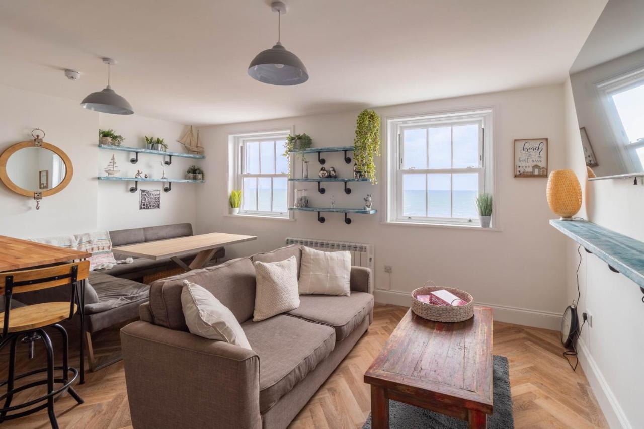 Lovely 2- Bedroom Apartment With Stunning Sea Views Worthing Exteriér fotografie